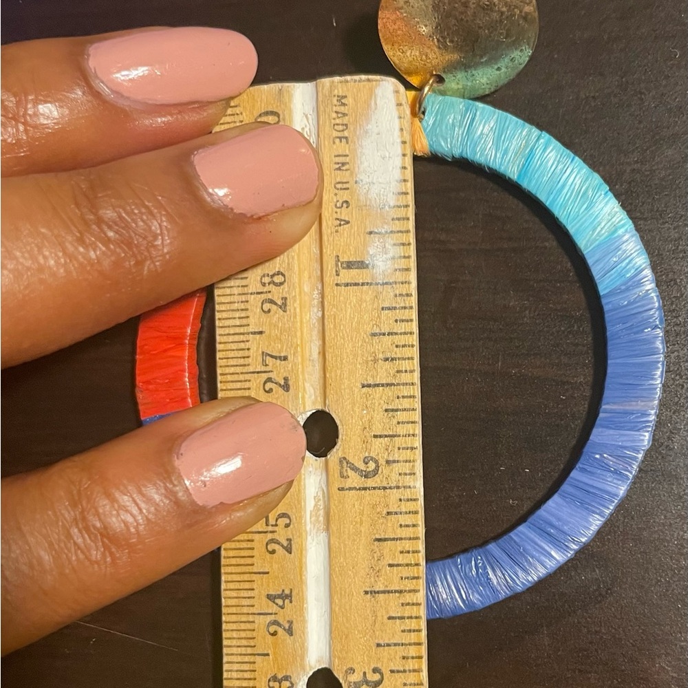 Colorful hoop earrings - Picture 4 of 6